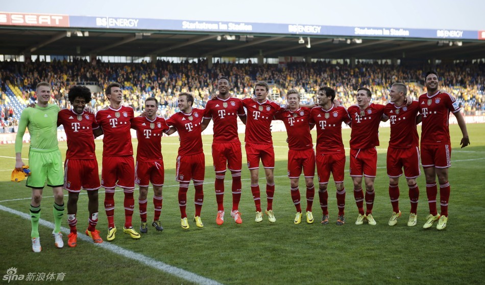 英超前瞻：布莱顿主场不败，小蜜蜂状态火热近5战4胜1负（英超前瞻：布莱顿主场延续不败，布伦特福德近5战4胜1负势头正猛）