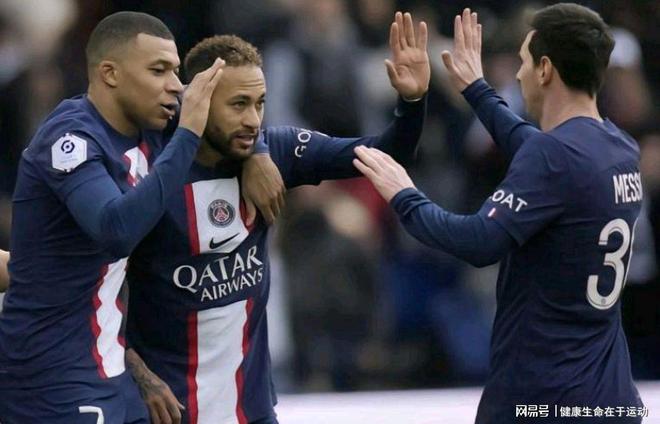 意甲第14轮观赛指南：佛罗伦萨力求首胜，比萨帕尔马保级对决