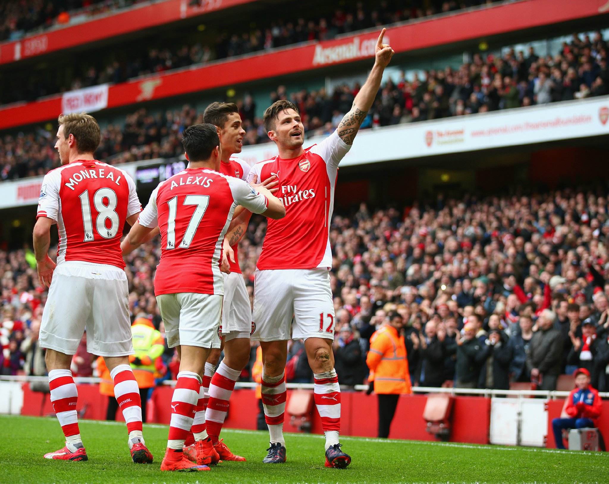 颜骏凌：夺冠的过程每年都不一样，4座中超冠军每一个都不同