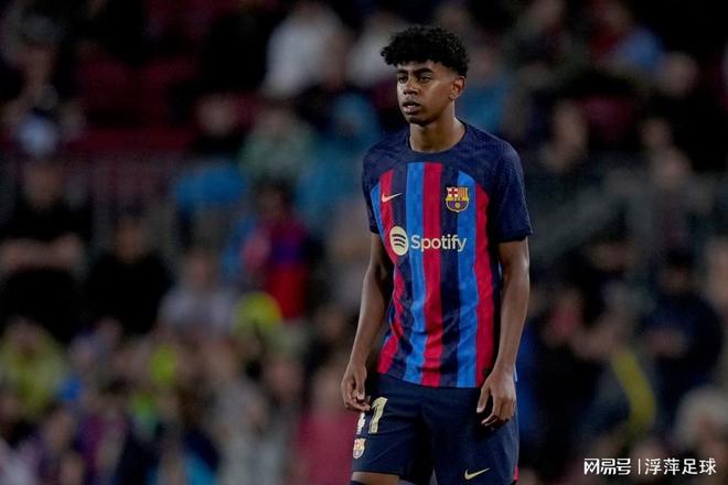 热身赛：大连英博2-1击败青岛西海岸