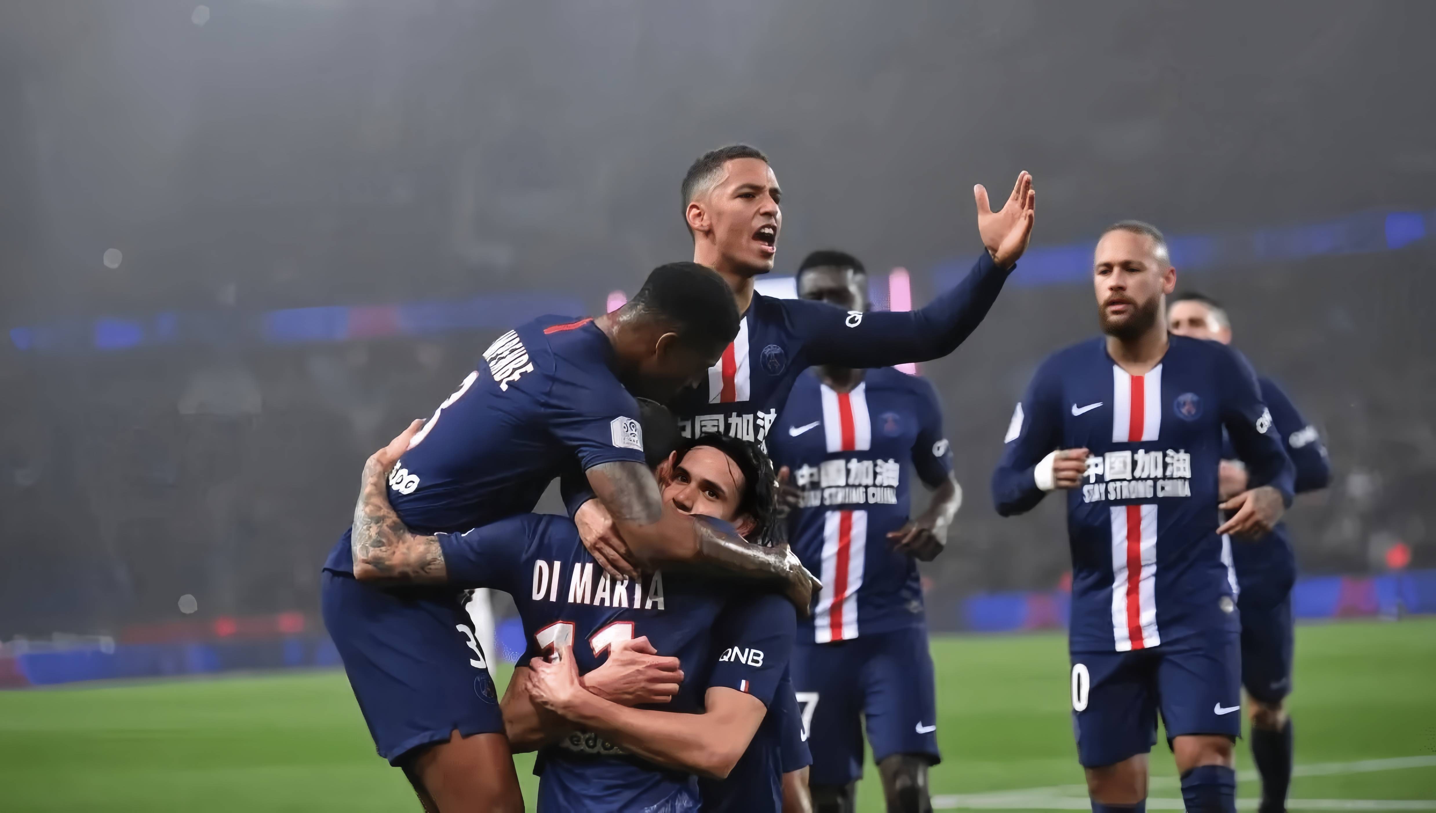 贝蒂斯迎战巴塞罗那：西甲第15轮焦点战一触即发！（西甲第15轮重头戏：贝蒂斯对阵巴塞罗那，开战在即！）