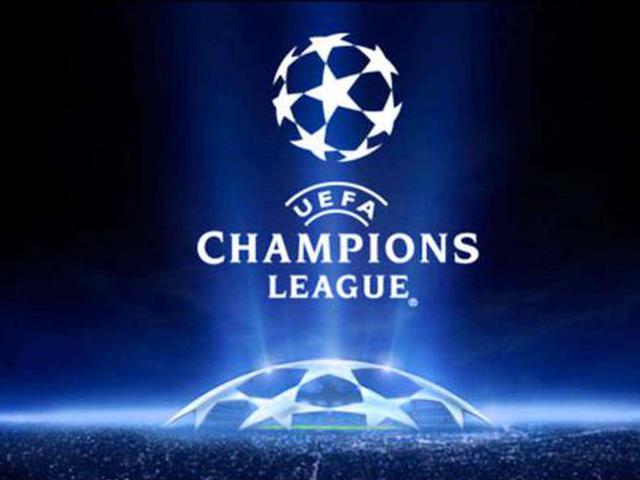 索尔斯克亚拿到了足球史上最漂亮的战术红牌！（索尔斯克亚奉上足坛史上最精彩的战术红牌！）