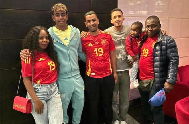 亚足联拒绝国安申请！球迷无缘亲见冠军奖杯，多位球员将告别工体