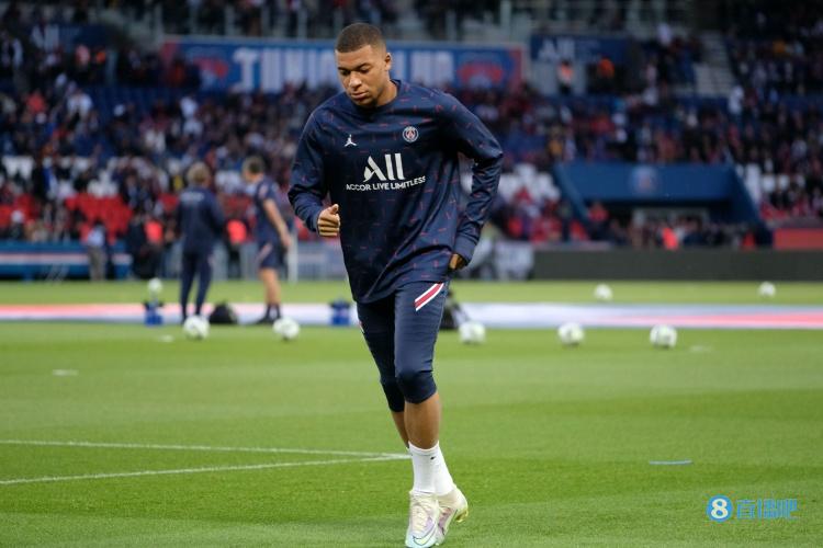 【奖项】阿卡荣获斯蒂芬·埃德伯格体育风尚奖，卢布获评阿瑟·阿什人道主义奖