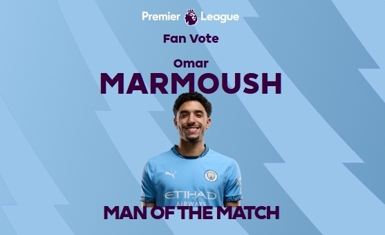 抽象！加纳乔一对一尝试假动作晃动带球过人，直接将球传给对手（离谱一幕！加纳乔单挑频做假动作欲过人，却将球直接送给对手）