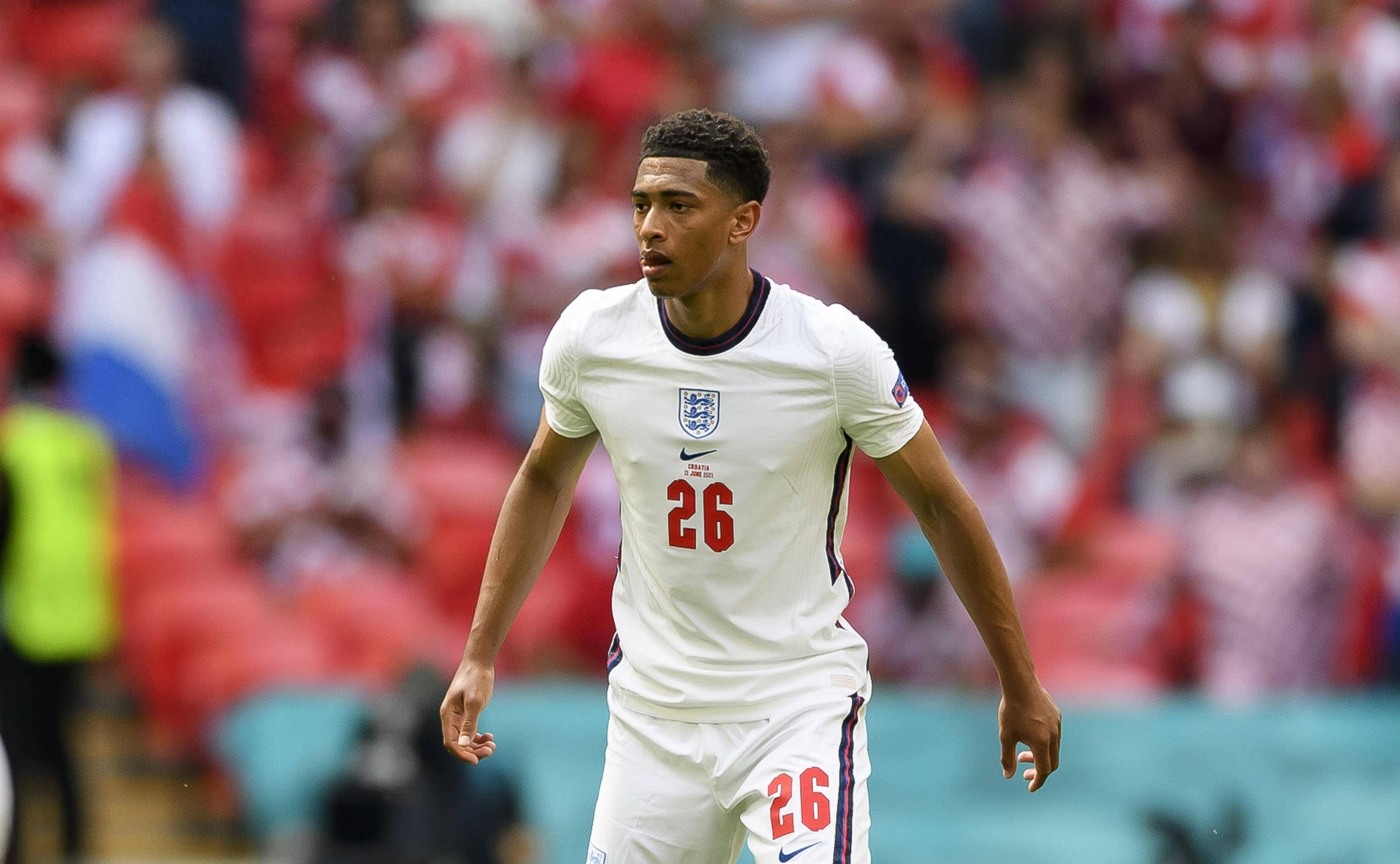 狮吼官方：因脑震荡协议，克莱因无缘出战麦克阿瑟（狮吼通报：遵循脑震荡程序，克莱因缺席对阵麦克阿瑟之战）